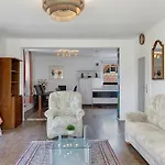 Haus Lerchenweg B Διαμέρισμα *