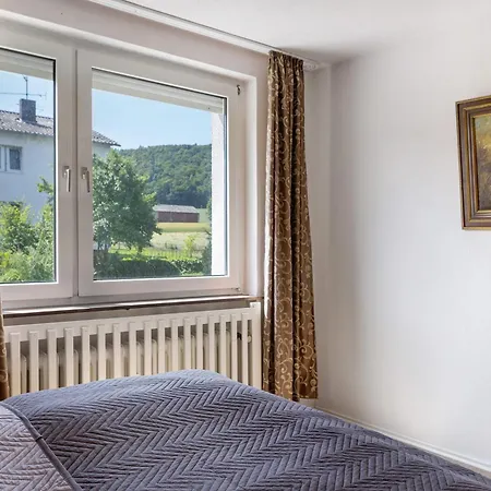 Haus Lerchenweg B شقة
