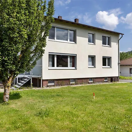 Haus Lerchenweg B شقة