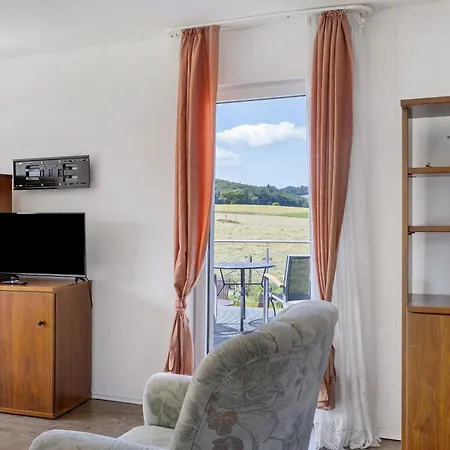 Haus Lerchenweg B Apartamento *